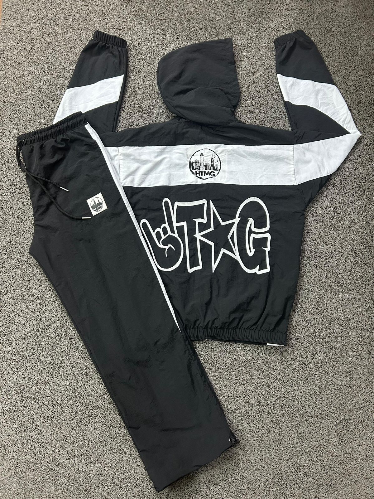 HTMG “Classic Feel” WINDBREAKER Set